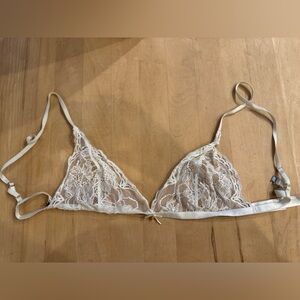 Monique Lhuillier Ivory Lace Triangle Bra